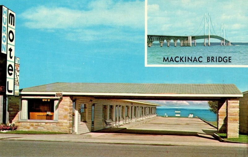 Huron Motel - Vintage Postcard (newer photo)